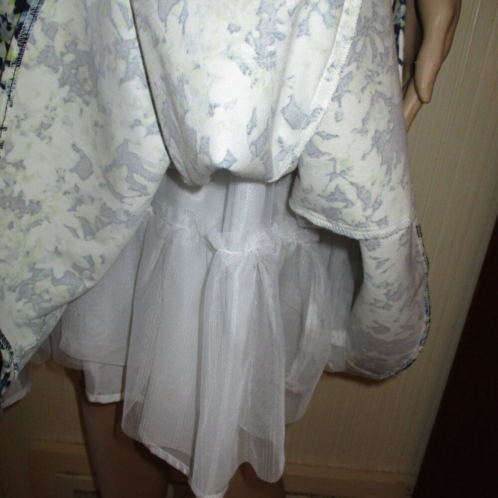 Liz Claiborne Sleeveless Dress - Picture 9 of 9